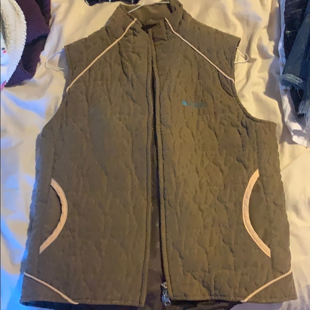 Dublin Vest
